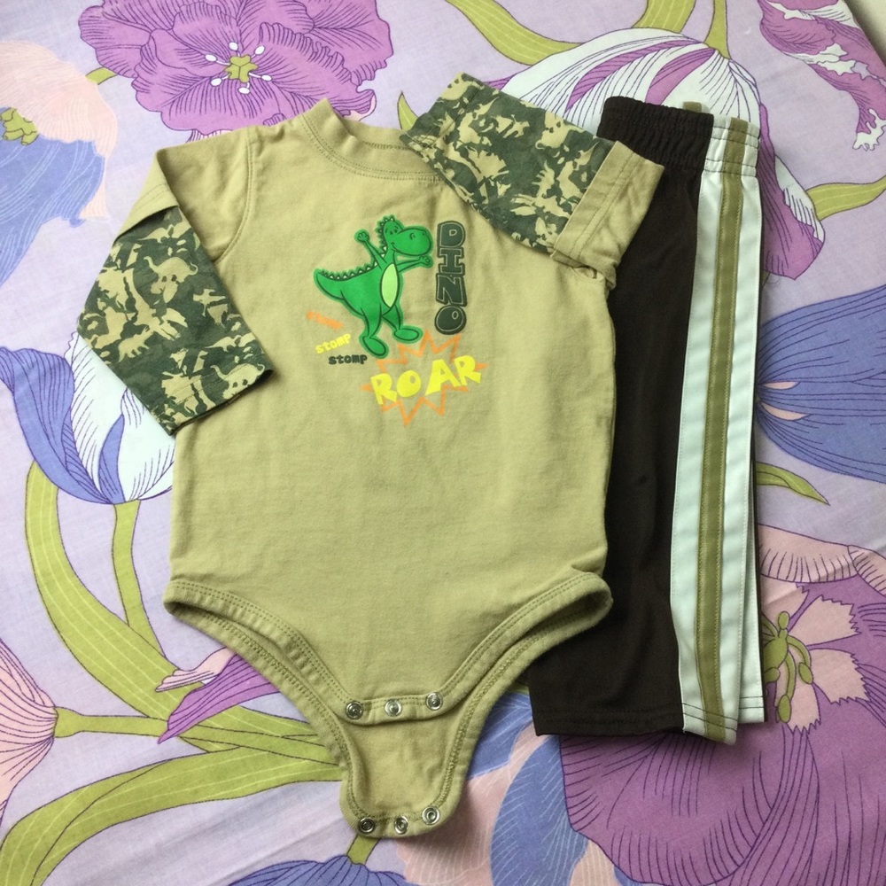 EUC Okie Toddler Dino Print Dokie 2 PC Set Pants & body suit
